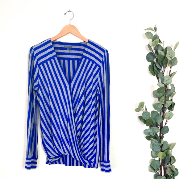 Vince Camuto Tops - Vince Canute Drape Twist Long Sleeve Blouse Sz M